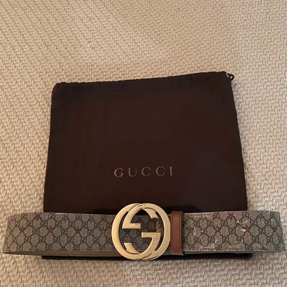Gucci belt Size small gray and brown with gold buckle